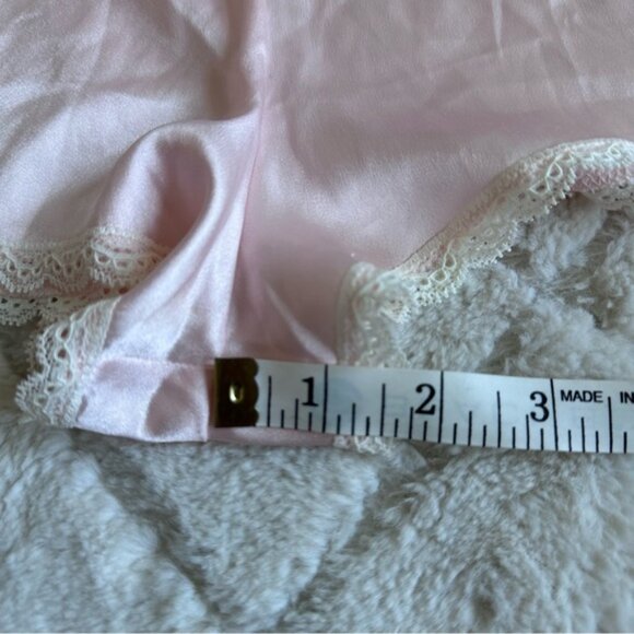 Victoria's Secret | Blush Pink Silky Lace Trim Sleep Shorts | Size Small - Picture 12 of 14